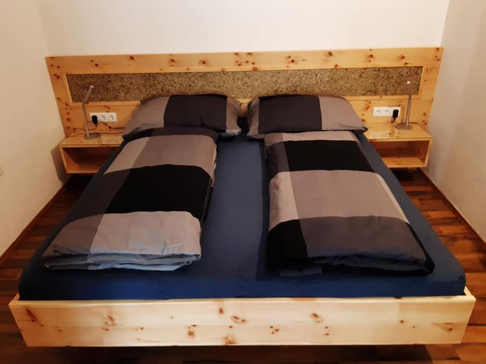 Ferienwohnung Plattner Schmirn ภายนอก รูปภาพ
